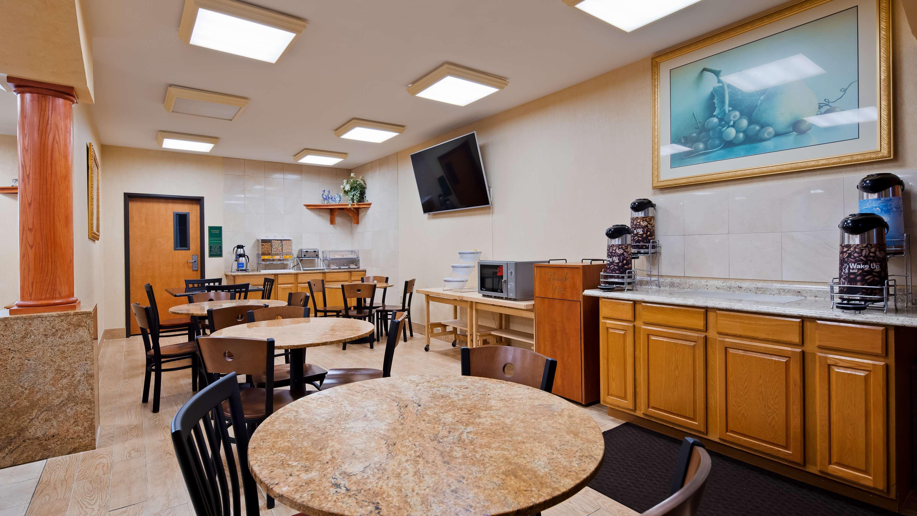 Hotel Surestay By Western 3*